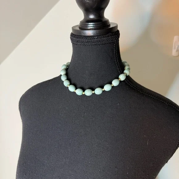 Pale Blue Large Bead Choker Necklace Lightweight Faux Pearl Betty Rubble - Picture 3 of 10